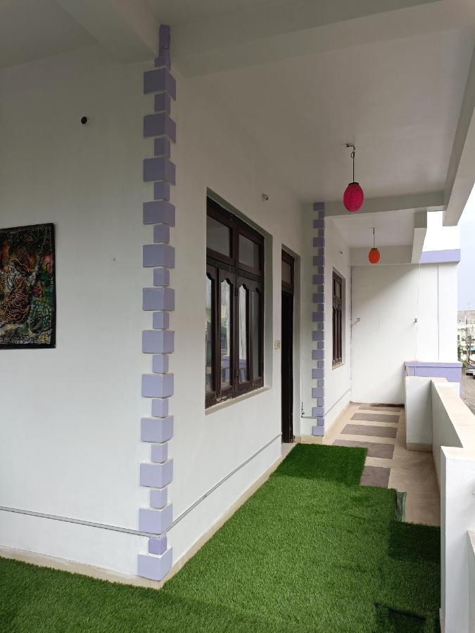 Leela Homestay Jabalpur - Lily - 2 Bhk Luxury Appartment Exteriér fotografie