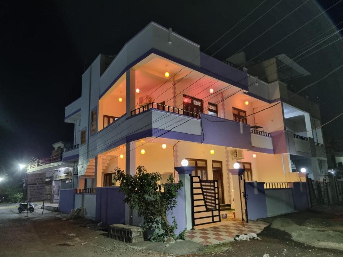 Leela Homestay Jabalpur - Lily - 2 Bhk Luxury Appartment Exteriér fotografie