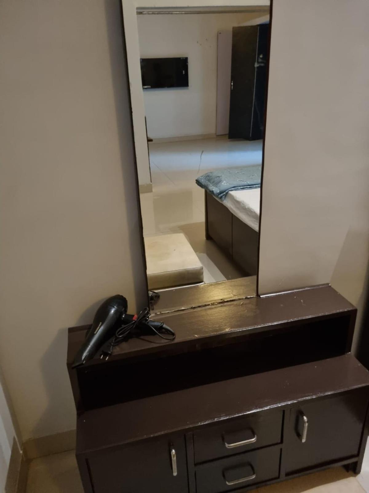Leela Homestay Jabalpur - Lily - 2 Bhk Luxury Appartment Exteriér fotografie